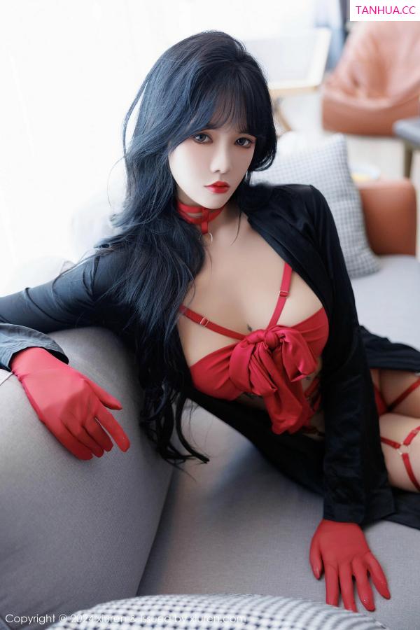 小娜比  [XiuRen]高清写真图 2024.12.27 No.9671 娜比 丝袜美腿第14张图片